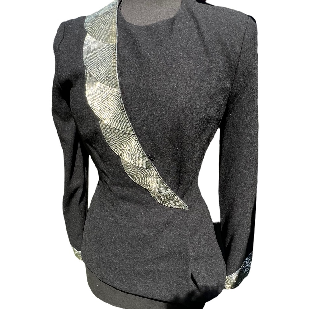 Vintage AJ Bari Stunning Beaded Blazer with Beaded Wrists - Picture 2 of 10